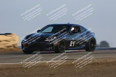 media/Oct-19-2025-Speed Ventures (Sun) [[a6e7fe67be]]/Black/Session 1 (Grapevine)/